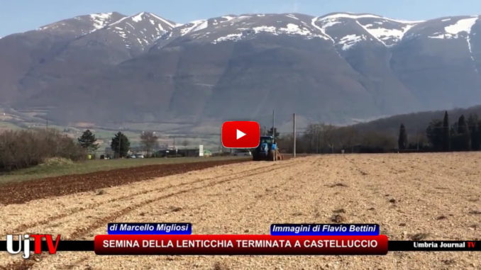 Castelluccio, la semina è quasi terminata, agricoltori scenderanno a valle