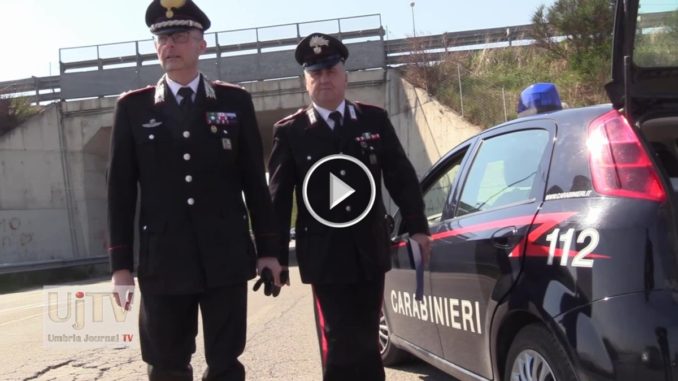 Ladro smascherato da telecamere ad Assisi, denunciato dai Carabinieri