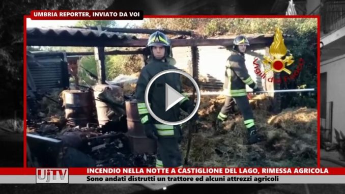 Castiglione del Lago, incendio nella notte, va a fuoco rimessa agricola