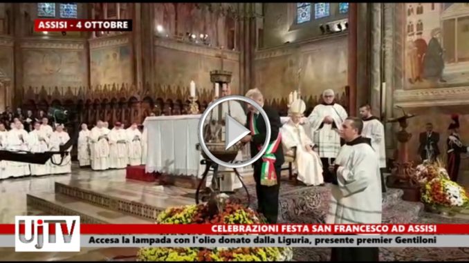 San Francesco ad Assisi, accesa la lampada con l'olio donato dalla regione Liguria