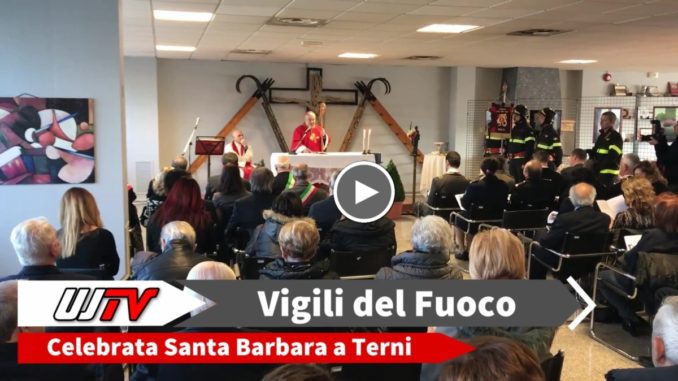 Santa Barbara, a Terni Vigili del Fuoco impegnati tra sisma e incendi. Nel corso della celebrazione consegnate le onorificenze ai Vigili più meritevoli.
