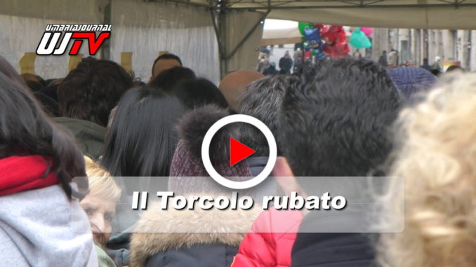 Festa di San Costanzo a Perugia, il video del torcolo rubato