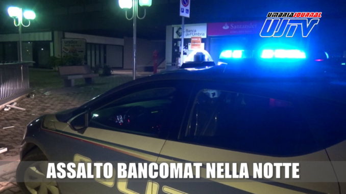 Assaltato nella notte bancomat Banca dell'Umbria a Perugia