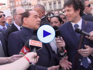 Governo, ok Berlusconi a esecutivo M5s-Lega ma no fiducia