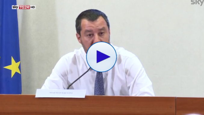 Migranti, Salvini a Tripoli: "Ministro francese è ignorante"
