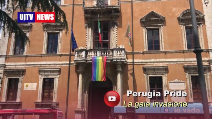 La città si tinge di arcobaleno in attesa del Perugia Pride di domani