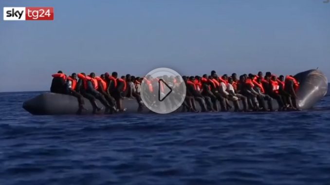 Migranti, i dati sugli sbarchi in Europa, e ora la Spagna è il "Porto" di approdo