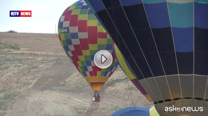 Decine di mongolfiere in volo sull'Umbria e i suoi vigneti