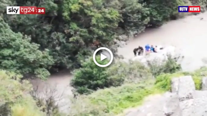 Calabria, torrente in piena travolge escursionisti: 8 morti e 5 dispersi