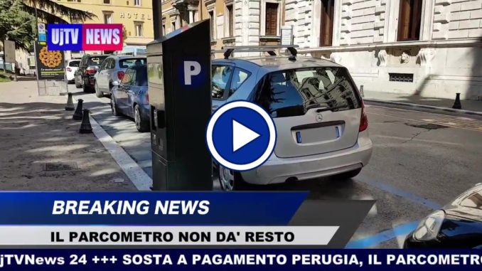 Sosta a pagamento Perugia, il parcometro non dà il resto, il video
