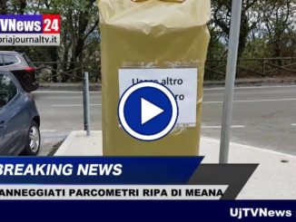 Perugia, Parcometri Ripa di Meana presi a mazzate, il video