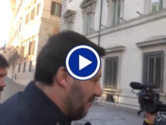 Salvini: "Il maxiemendamento ce l'ho in tasta ma non ve lo faccio vedere"