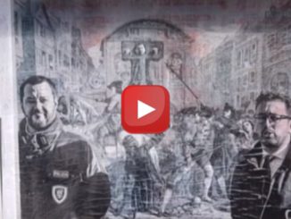 Maxi manifesto Battisti alla gogna, con Salvini e, il video