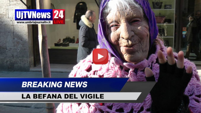 La befana del vigile, tra auto, moto d'epoca e solidarietà, video