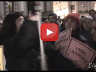 Milano, presidio contro il decreto sicurezza, video