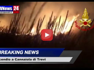 Forte vento, incendio anche a Cannaiola di Trevi, video