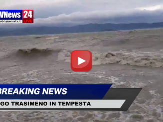 Tempesta di vento al Lago Trasimeno, onde alte come mare
