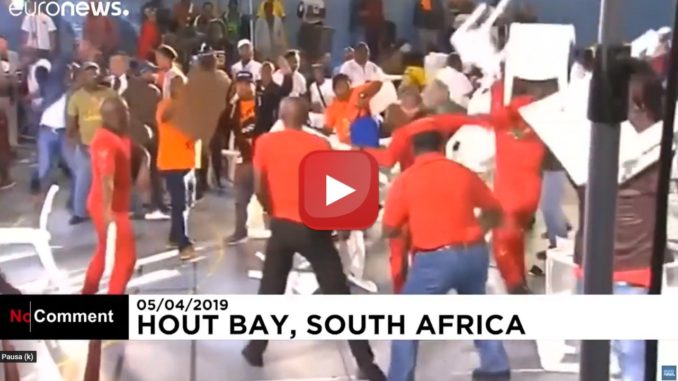 Guardate che mega rissa in Sud Africa in un centro sportivo