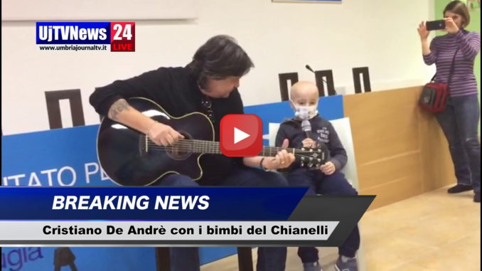 Sorpresa, Cristiano De André tra i bimbi del Residence “Daniele Chianelli”