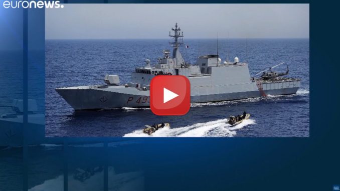 Nave militare italiana salva 36 naufraghi, Salvini: "Porti chiusi"