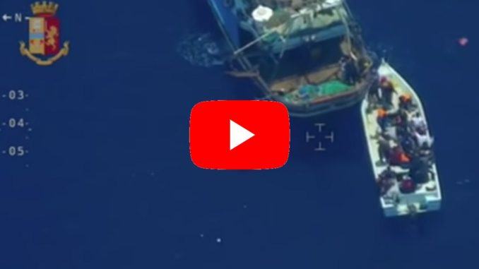 Migranti: polizia italiana svela il sistema della "nave madre"
