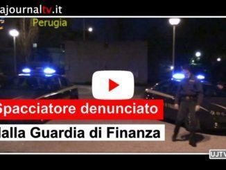 Nasconde droga nelle scatole di pannolini e sul seggiolino della figlia