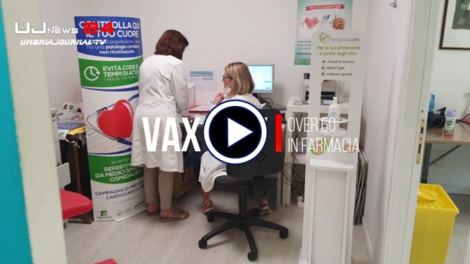 Vaccinazioni Covid open day nelle farmacie per i cittadini over 60