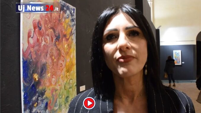 Assia Russo: pittura e comunicazione mostra in via Oberdan