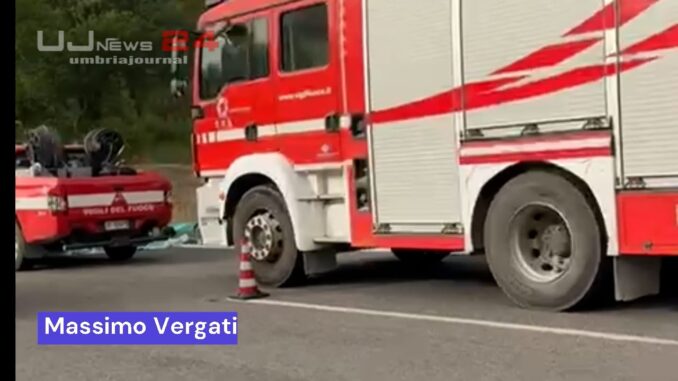 Auto si ribalta in A1 morta donna di 60anni, prime immagini video