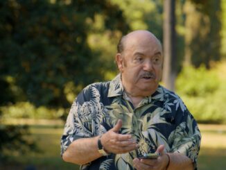 Lino Banfi si unisce all'Arma dei Carabinieri per combattere le truffe agli anziani