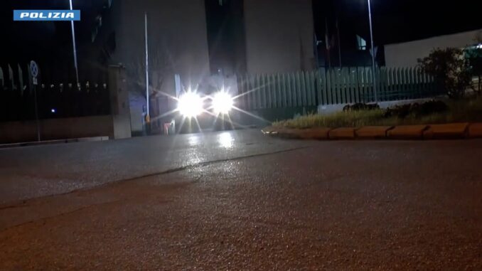 Indagine favoreggiamento immigrazione 3 arresti e 25 indagati