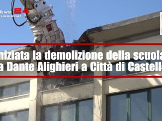 Inizia la demolizione della scuola Dante Alighieri a Città di Castello