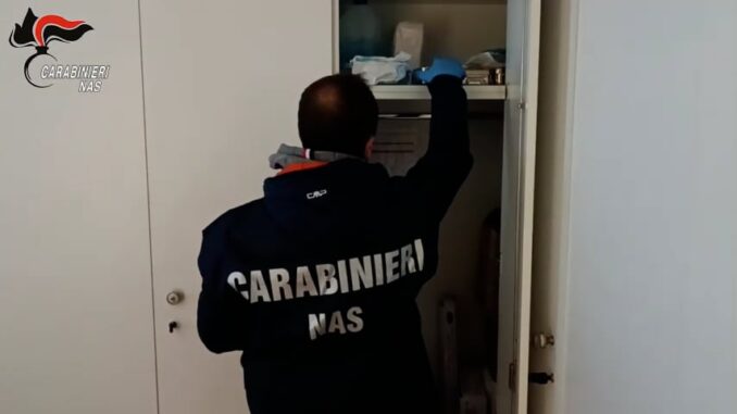 Sequestrato punto nascita abusivo a Trento: due ostetriche indagate