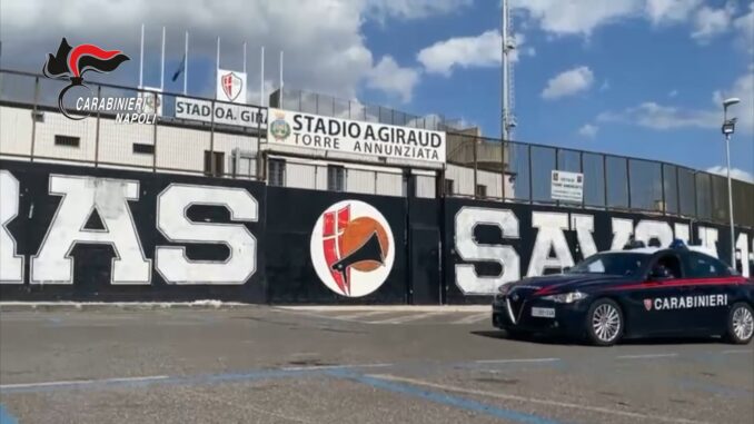 Carabinieri arrestano cinque persone per estorsione e usura