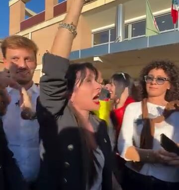 Stefania Proietti sit-in ospedale Pantalla, sanità umbra torni pubblica