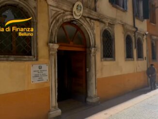 GDF Belluno sequestra 2.000 articoli natalizi non sicuri