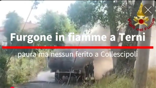 Furgone in fiamme a Terni: paura ma nessun ferito a Collescipoli