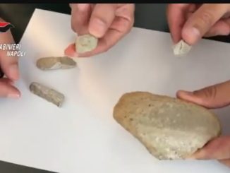 Pompei, turista scozzese ruba pietre: denunciato