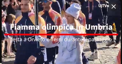 Fiamma olimpica in Umbria: festa a Orvieto e Terni durante il passaggio